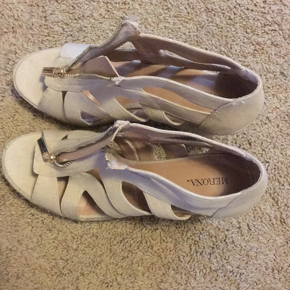 Tan Wedges